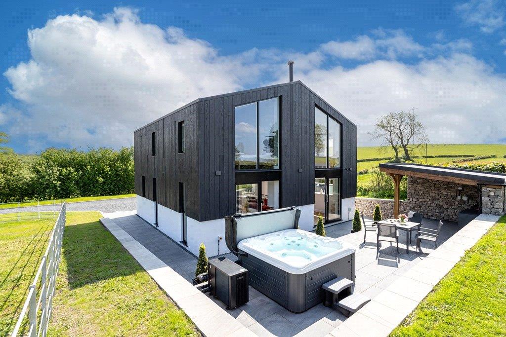 Drakes Barn, Lupton, Carnforth, Lancashire, LA6 2PZ